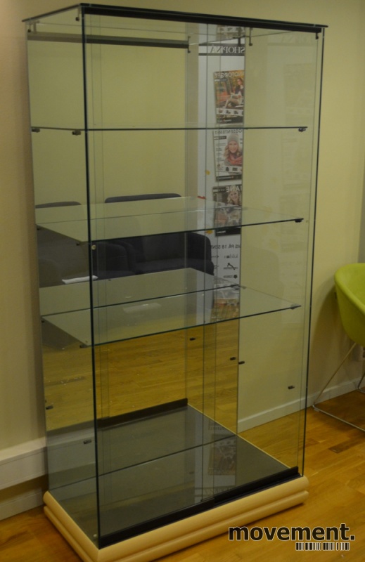 Solgt!Glasskap / glassmonter med speil i - 1 / 4