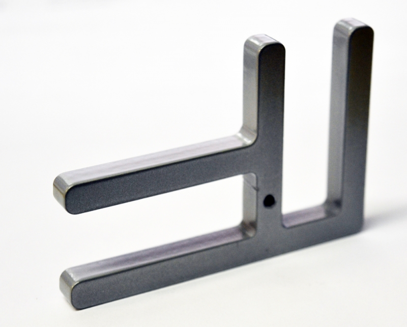 Sammenkobling for skillevegg, grå