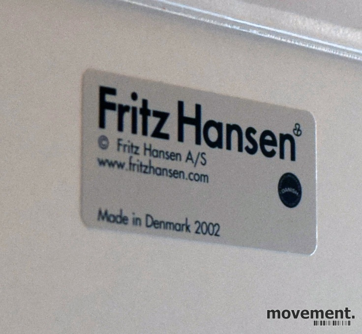 Solgt!Fritz Hansen rundt bord A622 - 2 / 2