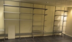 Lagerreol / arkivreol for veggmontering, komplett oppsett, 5 bredder, se beskrivelse, pent brukt