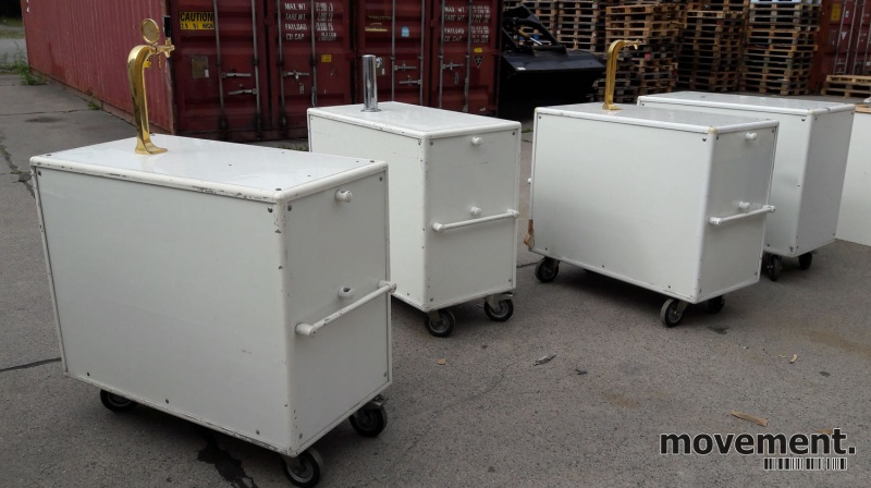 Solgt!Mobil bar på hjul med tappetårn og - 3 / 7