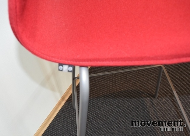 Solgt!EFG Graf barstoler i rødt / - 2 / 3