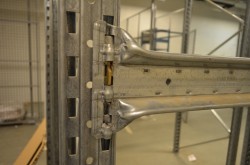 Pallereol i galvanisert stål, høyde gavl 340cm, 2-pallers og 3-pallers bredder, se liste over deler, pent brukt