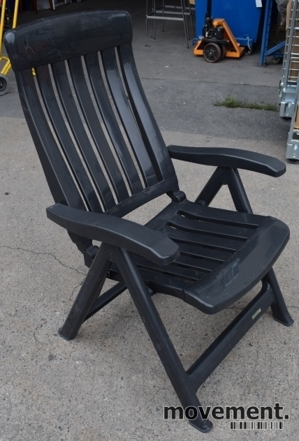 Solgt!Komfortabel hagestol i grå plast, - 1 / 3