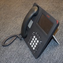 IP-telefon fra Avaya, modell IP Phone 9641G, pent brukt