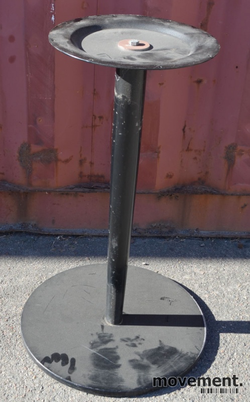 Solgt!Bordunderstell for kafebord i stål,