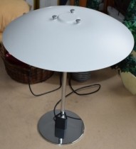 Bordlampe: Louis Poulsen PH 4/3, pent brukt