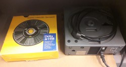 Vintage DIAS-fremviser Kodak karusell S-AV 2050 lysbildekarusell med innsats, pent brukt