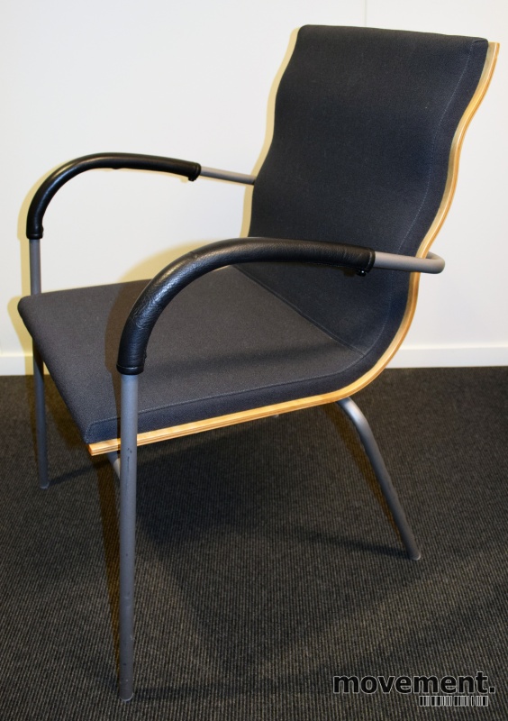 Solgt!Konferansestol fra EFG, modell - 1 / 4