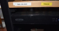 Vinskap fra Geapp, modell GEA166TSS, 177cm høyde, pent brukt (løst håndtak)