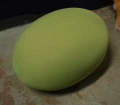 Morsom puff fra Baleri Italia, modell Tato i grønt stoff, pent brukt