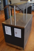 Serveringstralle / buffetdisk på hjul frittstående, 120cm bredde, pent brukt