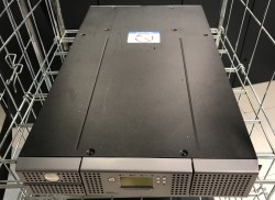 Dell PowerVault LT2000 Tape Library, LTO5-140 6Gb SAS, 2unit rackmount, pent brukt