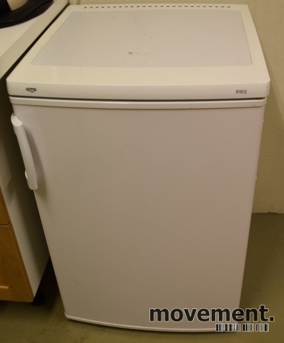 Solgt!UPO R1612 frittstående lavt / - 1 / 2