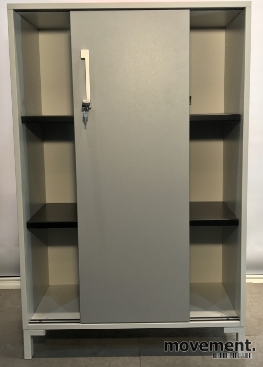 Solgt!Reol fra Steelcase med skyvedører - 2 / 6