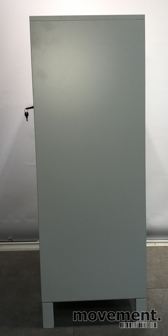 Solgt!Reol fra Steelcase med skyvedører - 3 / 6