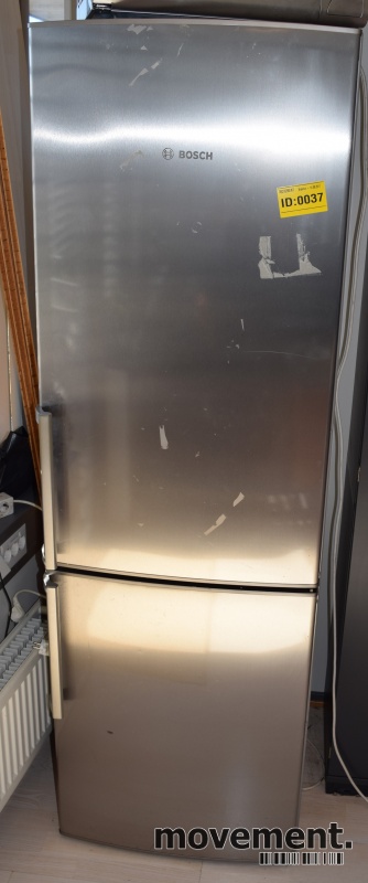 Solgt!Bosch kjøleskap/kombiskap Easyclean - 1 / 3