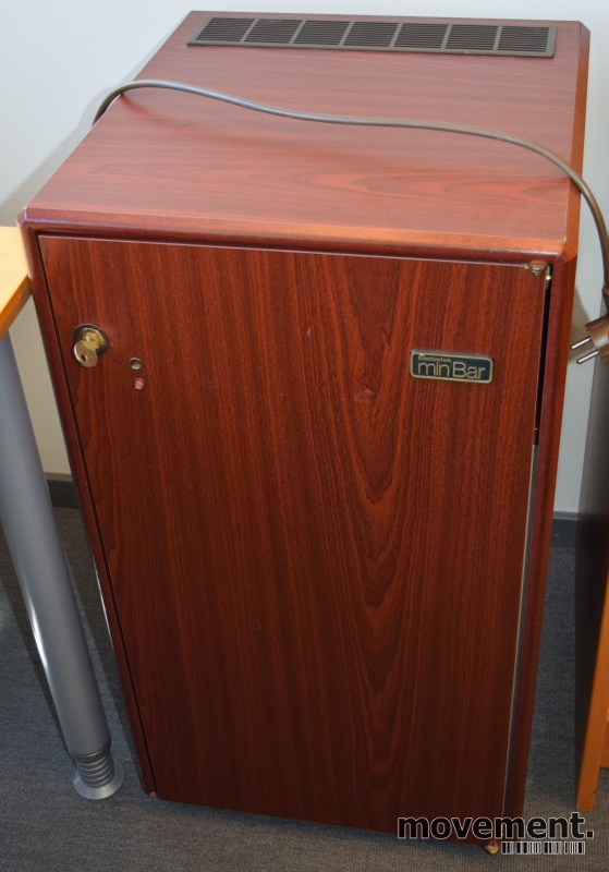 Solgt!Minikjøleskap / Retro minibar fra - 1 / 3