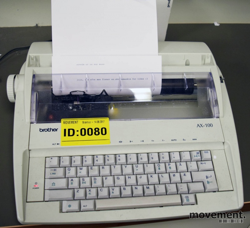 Solgt!Brother AX-100 skrivemaskin med - 2 / 2
