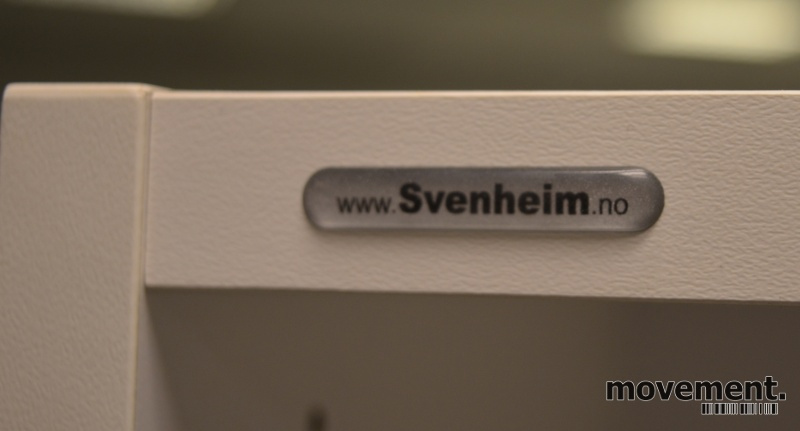 Solgt!Svenheim Titan skap i hvitt med grå - 2 / 2
