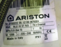 Liten 10L varmtvannsbereder, Ariston BLU 10 ST R/3, pent brukt