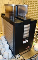 Kaffeautomat / kaffeautomat fra Schaerer, modell Coffee Factory, med bønnekvern etc, brukt
