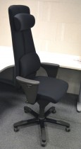 Håg Signet kontorstol, høy rygg, ryggpute og nakkepute, nytrukket i sort