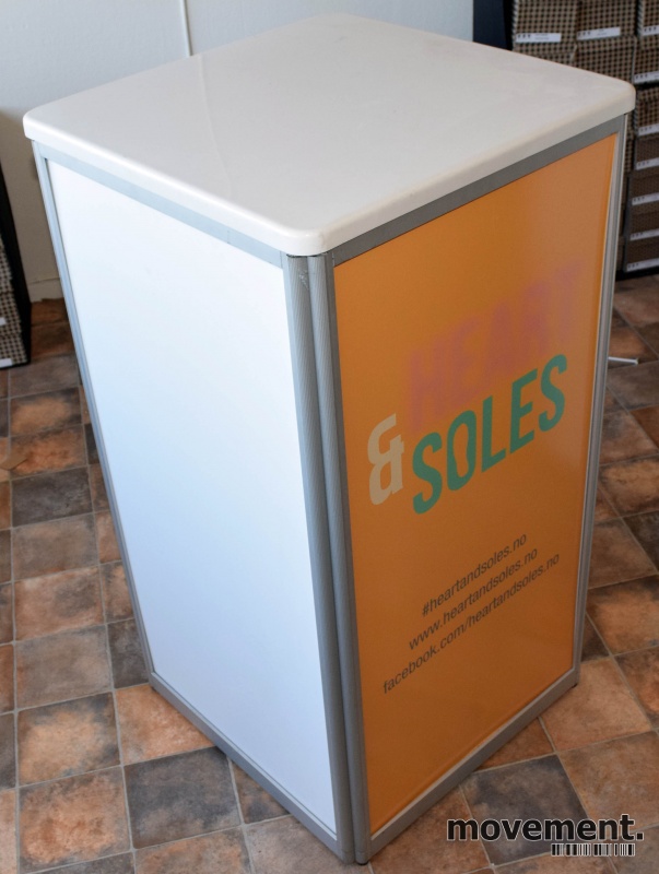 Solgt!Sammenleggbar messestand: - 1 / 5