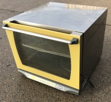 Unox stekeovn for storkjøkken / kafe, modell XF135 Arianna, 70 programmer, 3000Watt, pent brukt