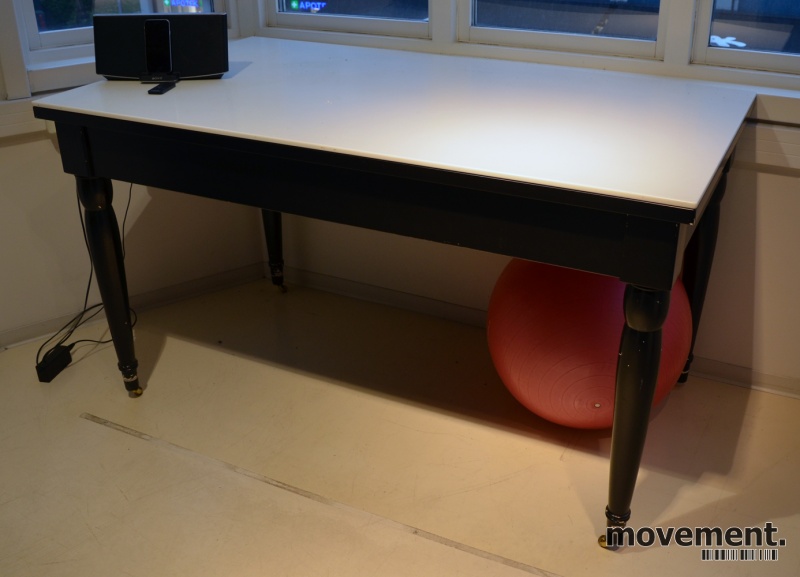 Solgt!Kjøkkenøy / buffet / - 1 / 3