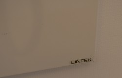 Vegghengt whiteboard i hvitt fra Lintex, frameless, 200x120cm, pent brukt