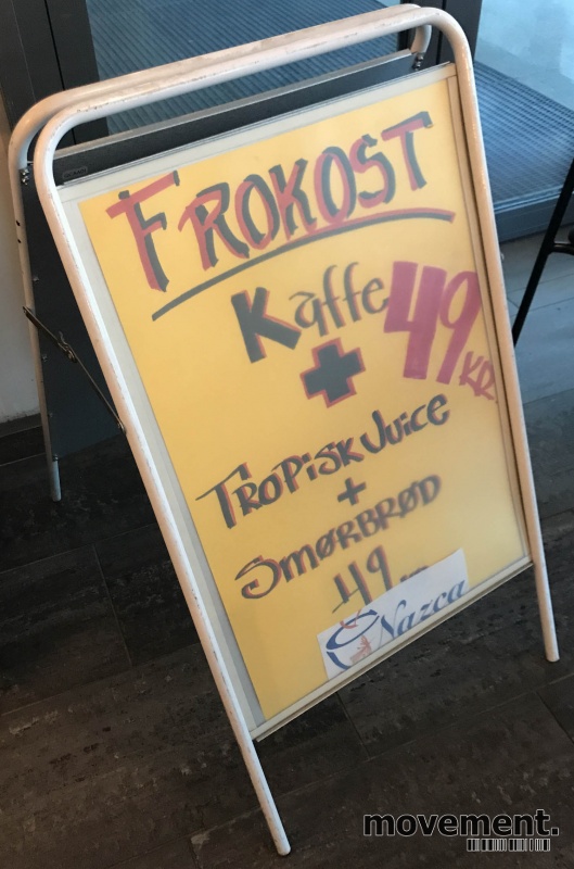 Solgt!Enkel gatebukk / reklameskilt for