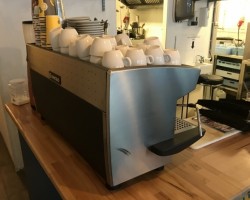 Rancilio Classe 8 espressomaskin, 3 gruppers maskin for kaffebar, 400Volt, pent brukt