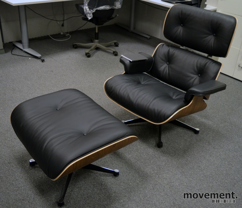 Solgt!Vitra Lounge Chair with Ottoman, - 2 / 2