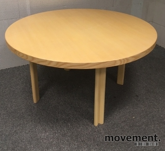 Designbord rundt møtebord fra Artek,Design: Alvar Aalto, Ø Designbord rundt møtebord fra Artek,Design: Alvar Aalto, Ø