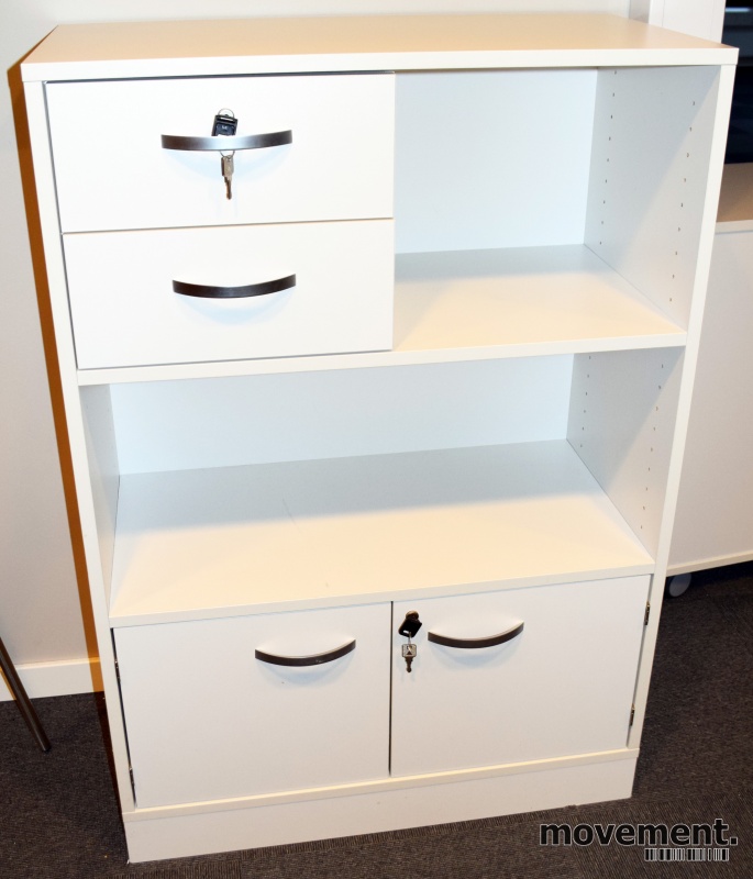 Solgt!Ringpermreol / skap med dører og - 1 / 2