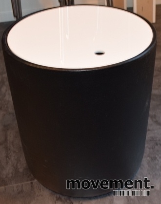 Solgt!Lite loungebord / kaffebord med - 1 / 2