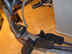 Technogym Ellipsemaskin Excite OWT00037AC-UK, pent brukt
