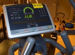 Technogym Ellipsemaskin Excite OWT00037AC-UK, pent brukt