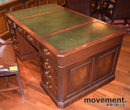 Solgt!Skrivebord i klassisk stil fra - 1 / 5