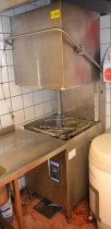 Comenda LC700 hetteoppvaskmaskin for storkjøkken, 400Volt, pent brukt