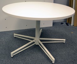 Rundt loungebord i hvitt, Ø=90cm, H=57cm, pent brukt understell / NY / UBRUKT plate