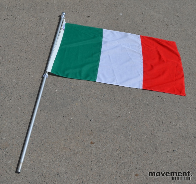 Solgt!Balkongflagg Italia 100cm, pent