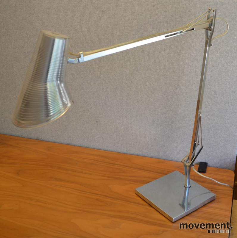 Solgt!Design-bordlampe fra Flos: Kelvin T - 1 / 2