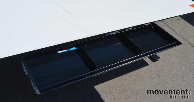 Solgt!Svenheim skrivebord med elektrisk - 3 / 3