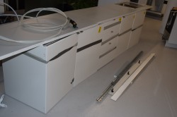 Ikea-kjøkken, Metod-serie med hvite fronter, se delebeskrivelse, kun brukt 7mnd