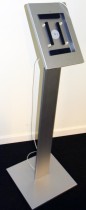 Ipadstativ / nettbrettholder i metall, 110cm høyde, 14,7x19,7 synlig flate, pent brukt