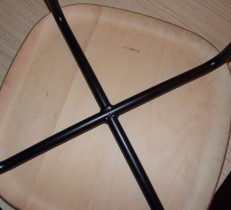 Stablebar barkrakk i eik / sortlakkert understell, sittehøyde 66cm, pent brukt