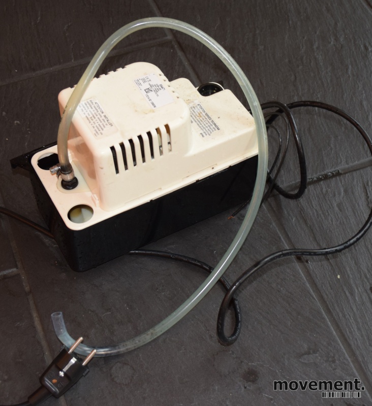 Solgt!Pumpe for heving til sluk / - 2 / 3