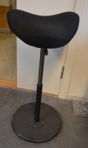 Ergonomisk kontorstol: Varier (Stokke) Move i sort, pent brukt